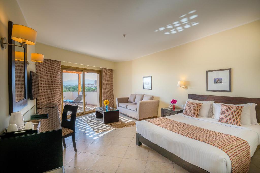 Fort Arabesque Beach Resort and Spa imagine 12